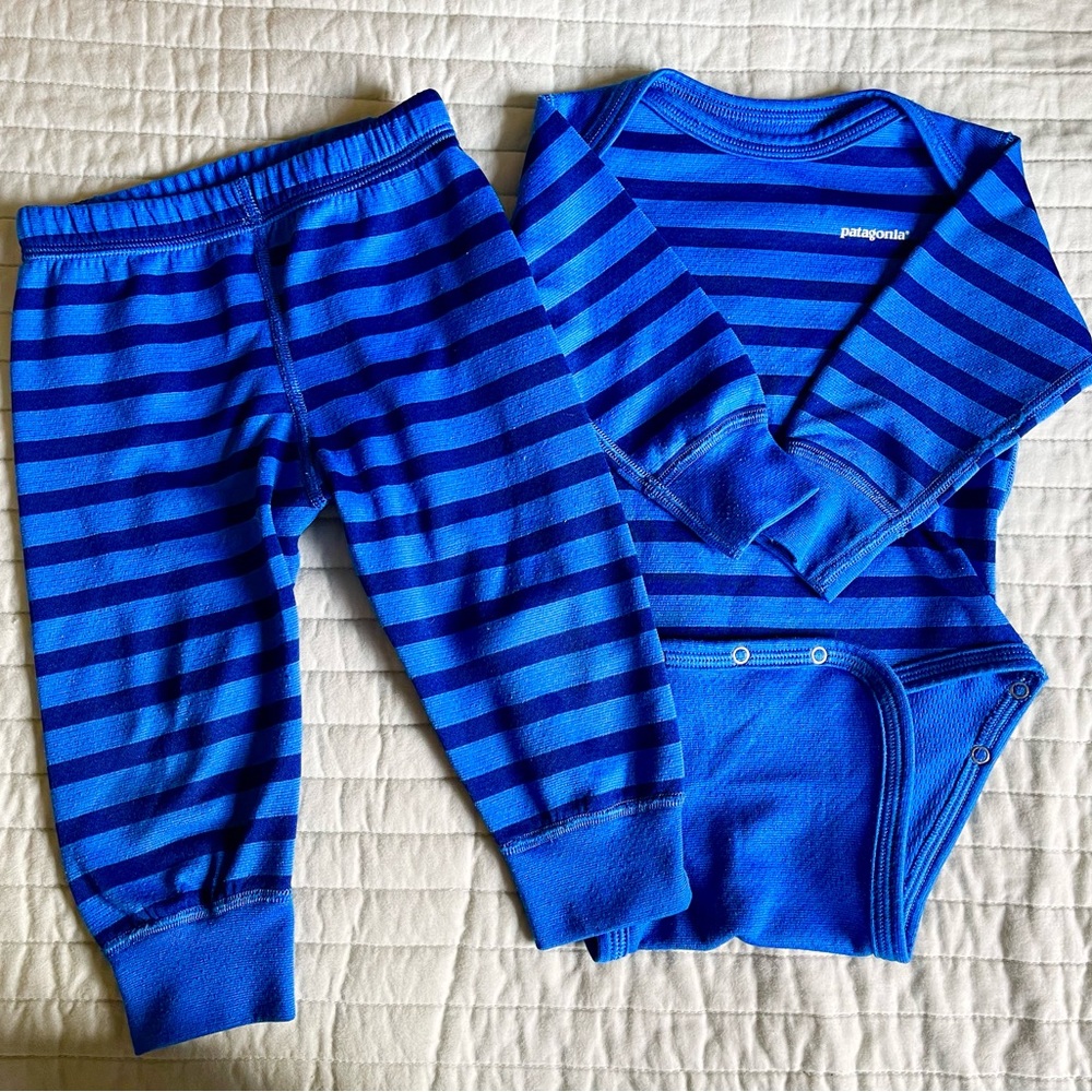 Patagonia Baby pijama set 6 months.